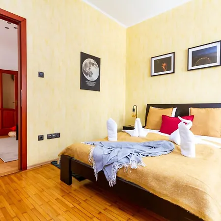 Danube Terrace Hacienda By Nw * Budapest