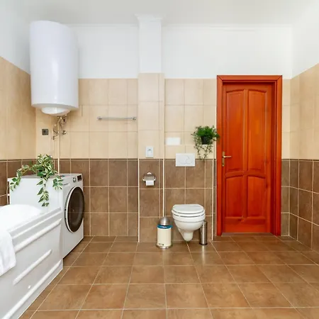 Danube Terrace Hacienda By Nw Budapest