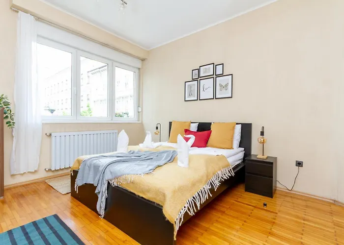 Danube Terrace Hacienda By Nw Appartamento