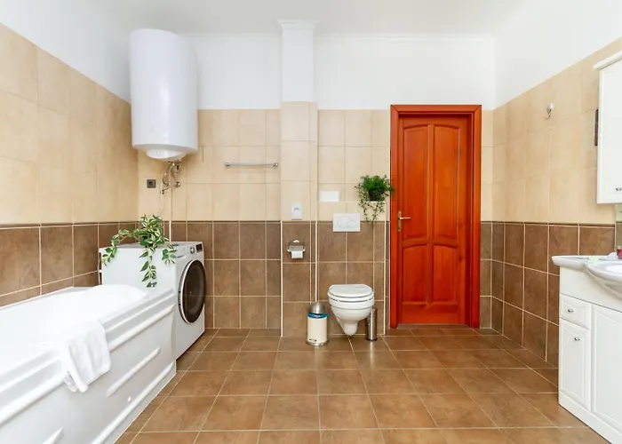 Danube Terrace Hacienda By Nw Budapest